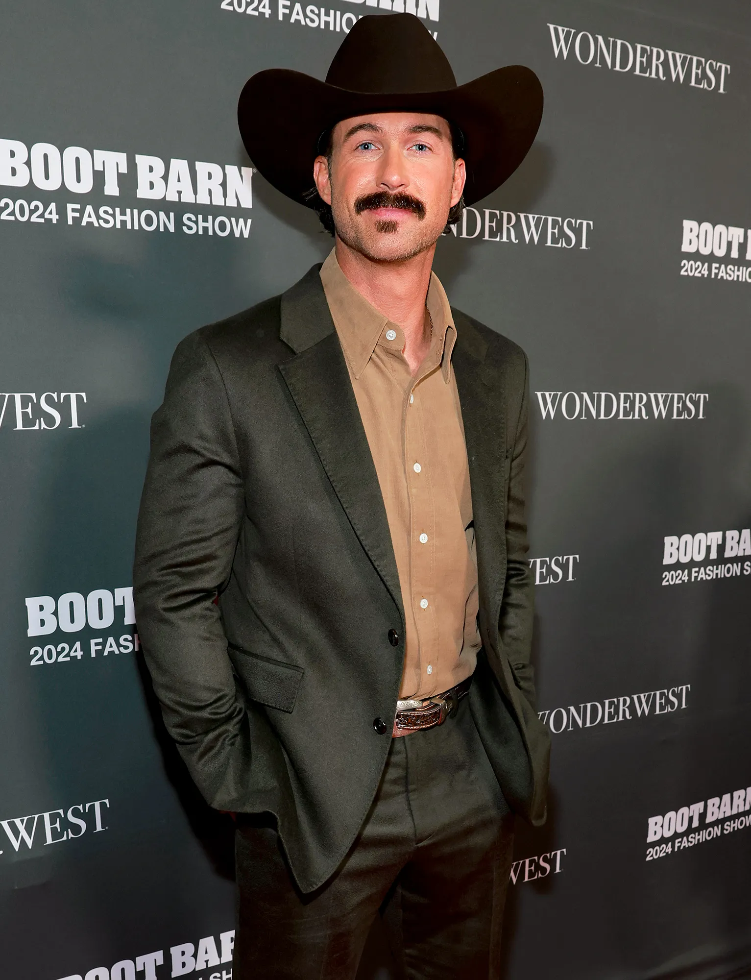 Riley Green Appears to Set the Record Straight About His Love Life Amid Dating Rumors