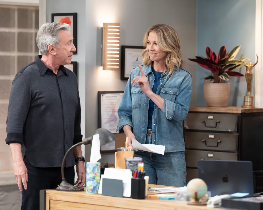 Shifting Gears Stars Address Shocking Tim Allen Jenna Elfman Finale Kiss