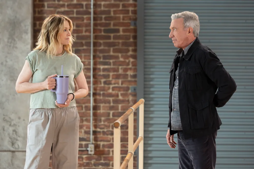 Shifting Gears Stars Address Shocking Tim Allen Jenna Elfman Finale Kiss