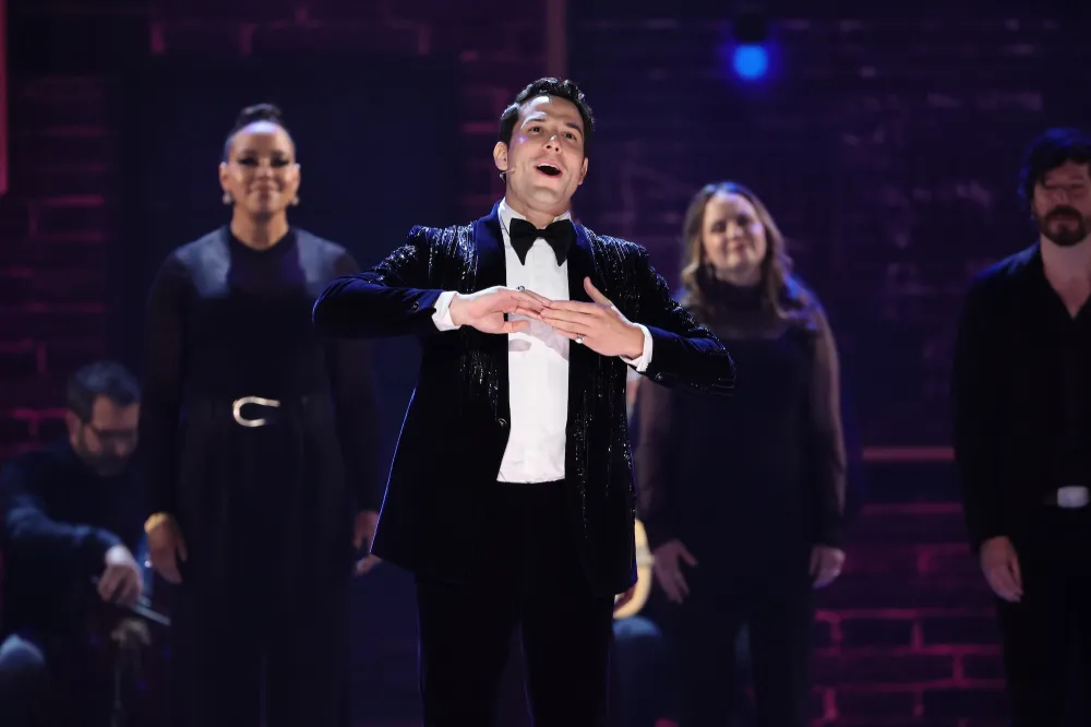 Skylar Astin Once Asked Name Twin Sean Astin for a Selfie Honor to be Compared