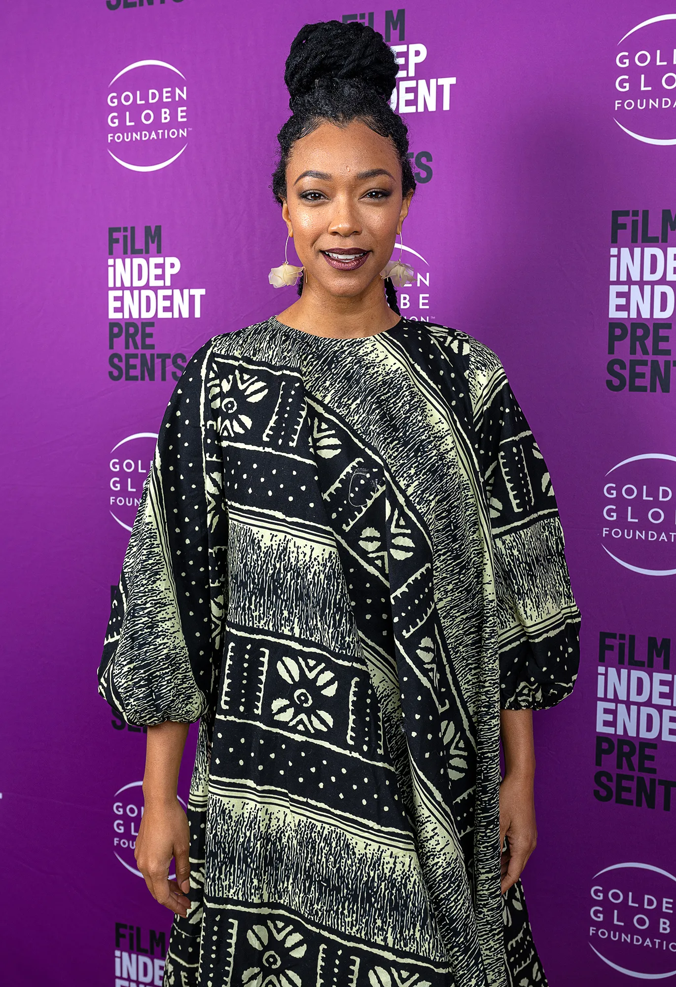 Sonequa Martin-Green What’s In My Bag