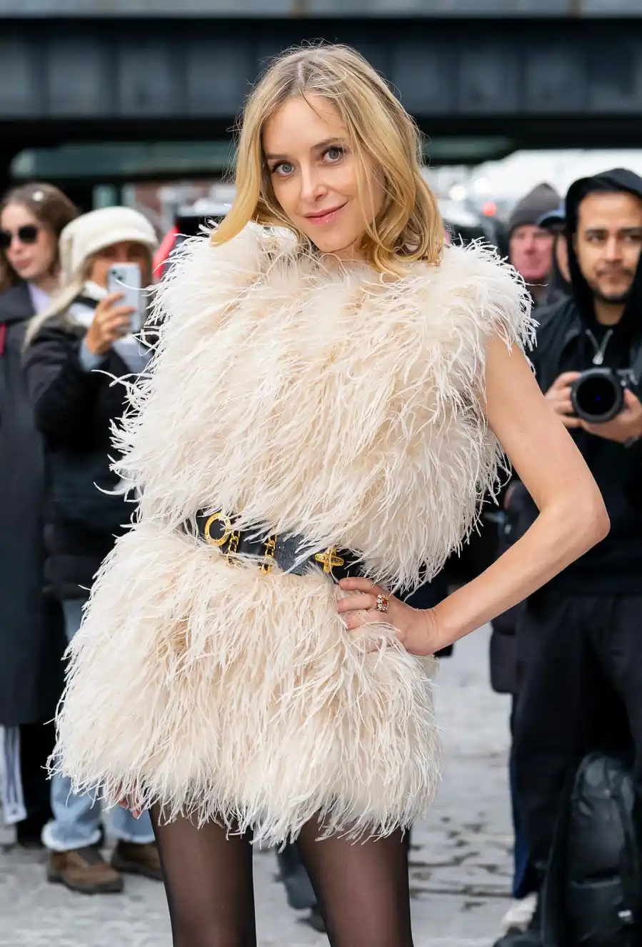 Stars Who Have Gotten a Mommy Makeover Kailyn Lowry Patricia Heaton Jessica Simpson and More 497 Jenny Mollen