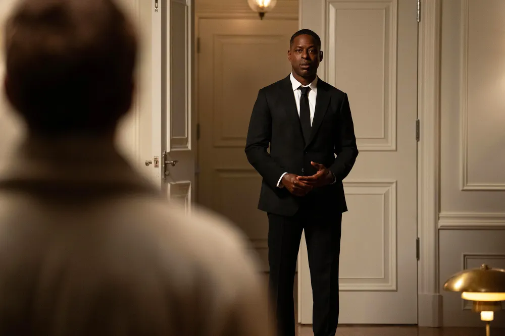 Sterling K Brown Wife Asks Him Why His Paradise Character Didnt Save His Wife