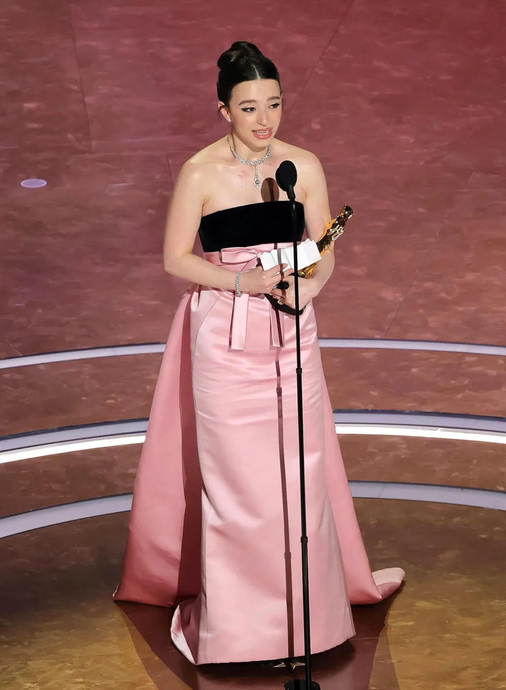 The Best and Worst of the 2025 Oscars Mikey Madison 614