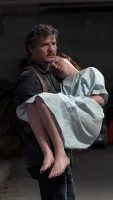 Pedro Pascal and Bella Ramsey in 'The Last of Us'