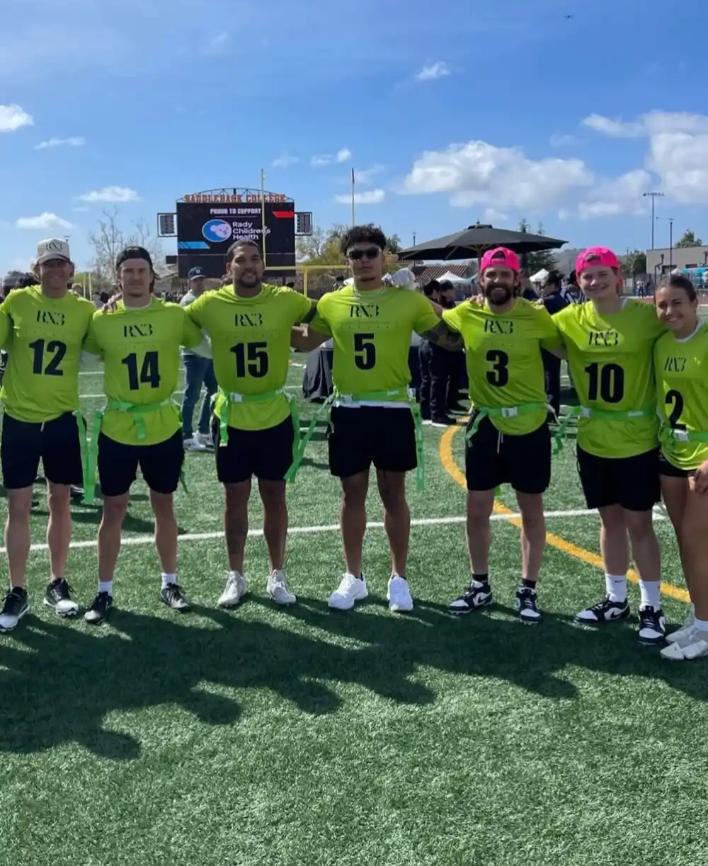 Thomas Rhett Reveals What His 4 Daughters Really Think of His Music