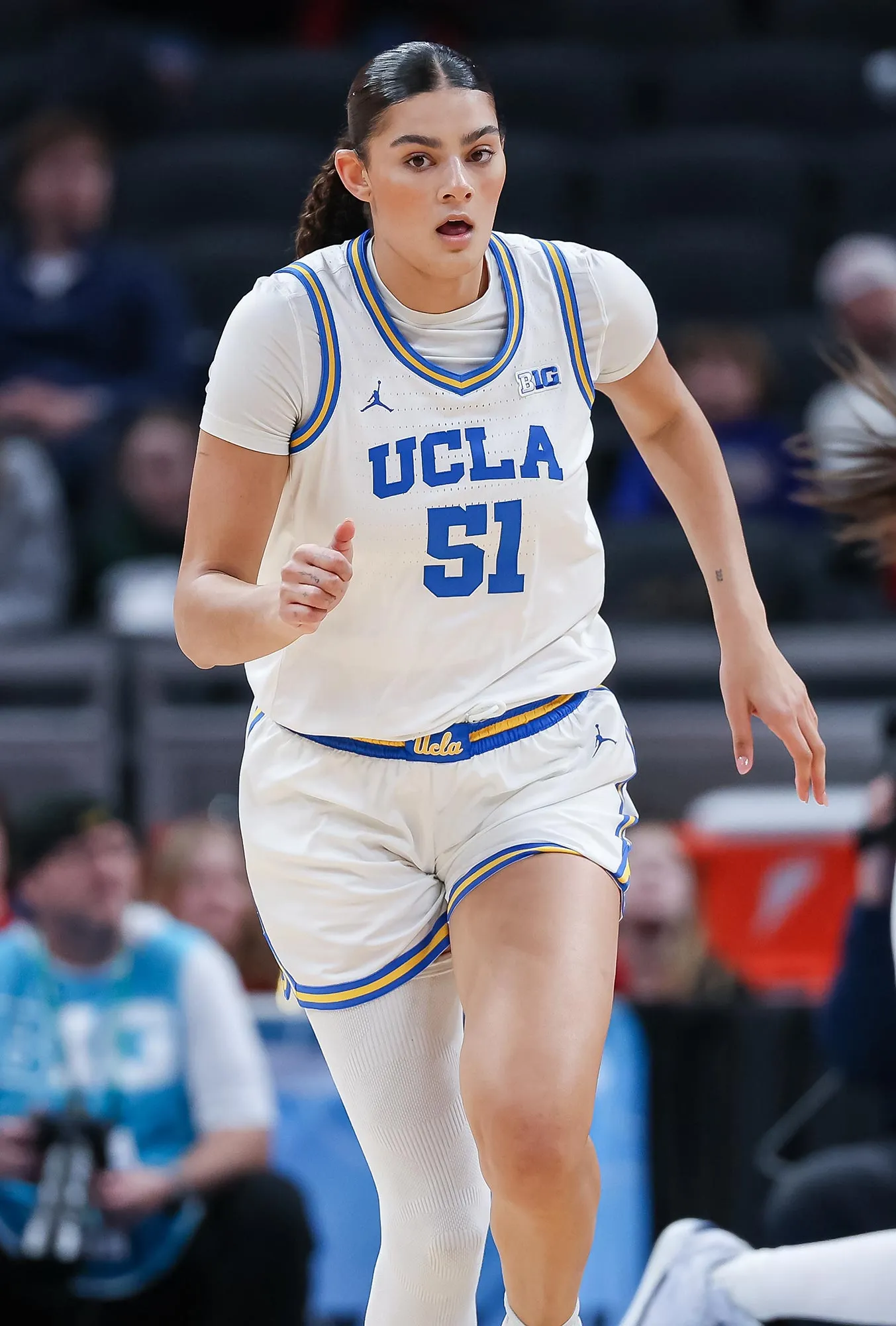 UCLA Star Lauren Betts Urges Other Tall Women to Find the Beauty in Their Height