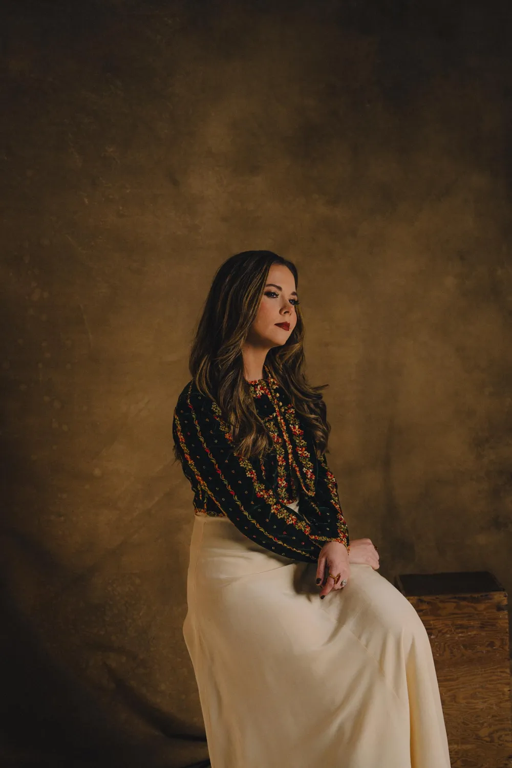 Luxury Handbag Shopping s Backstage Pass Sierra Hull s Ideal Afterparty Includes an Impromptu Jam Session 056