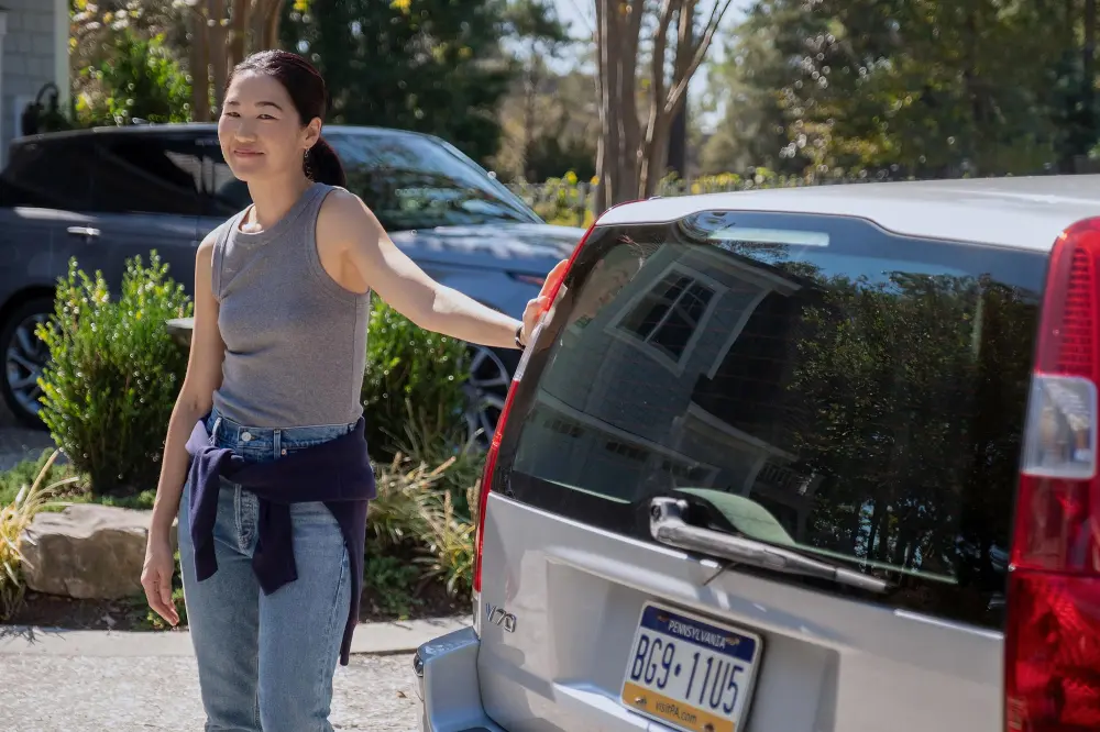 Which Summer I Turned Pretty Characters Are and Arent Returning