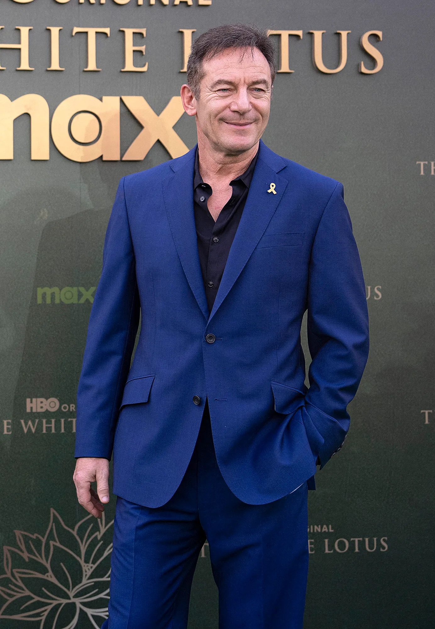 White Lotus’ Jason Isaacs Calls Out ‘Double Standard’ of Being Asked About Full Frontal Scenes