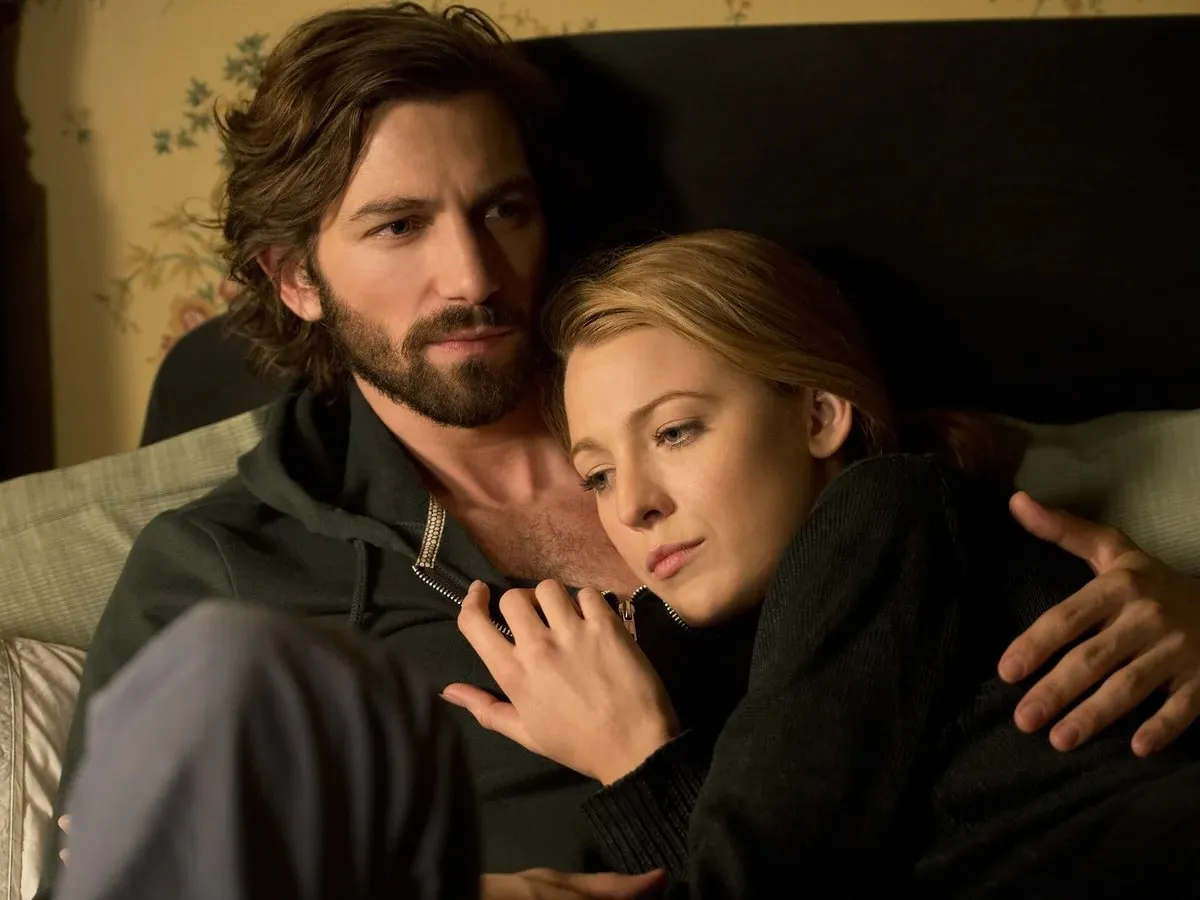 Blake Lively and Michiel Huisman embrace in 'The Age of Adaline.'
