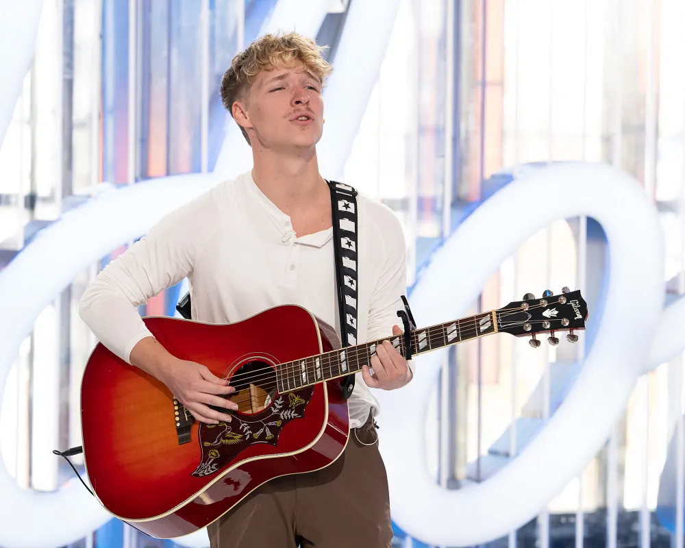 Brian Littrell Gets Emotional Over Son American Idol Audition Performs Surprise Duet