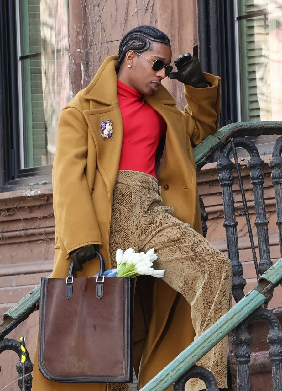 Stars Who Can Rock a Man Bag