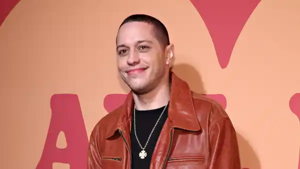 Pete Davidson Packs on PDA With New Girlfriend Elsie Hewitt in Palm Beach