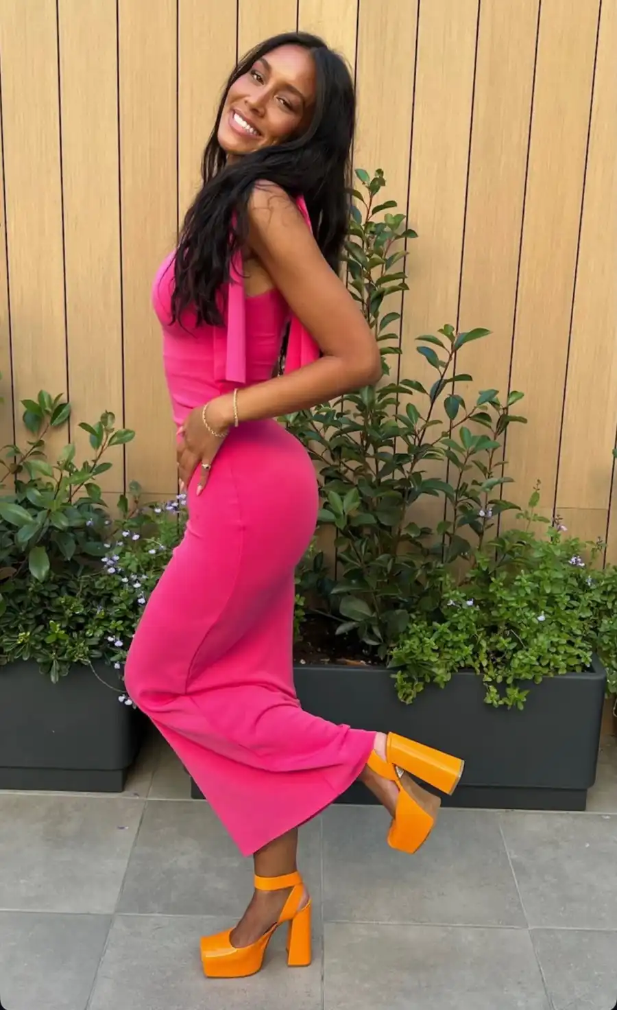 Litia Garr's Stylist on How She Sent Grant Ellis a Message With Her Fashion in The Bachelor Season Finale and More