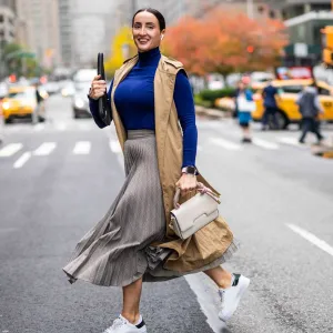 Flattering Deals Big Busts