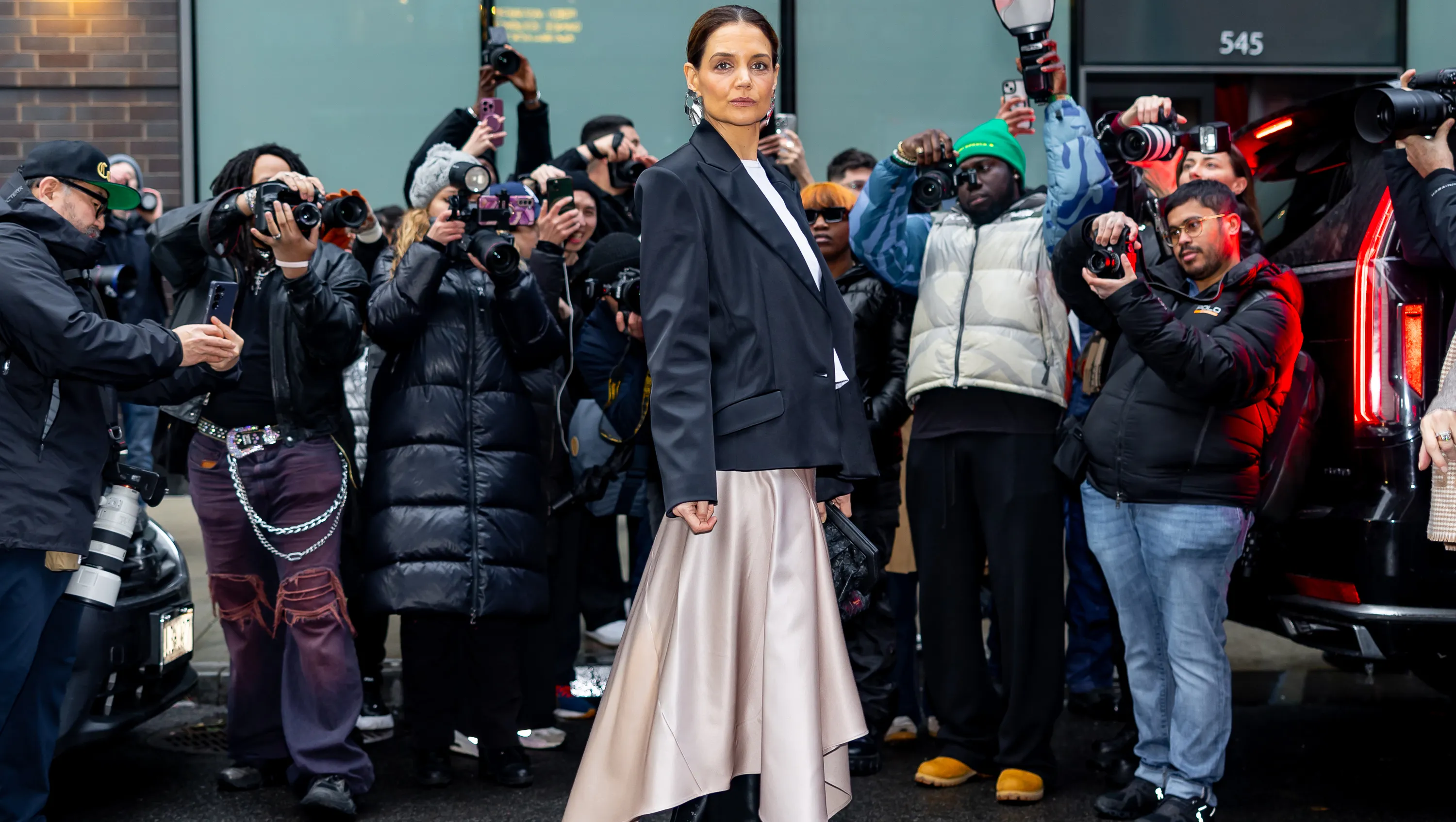 NEW YORK, NEW YORK - FEBRUARY 06: Katie Holmes attends the Christian Siriano fashion show during New York Fashion Week on February 06, 2025 in New York City. (Photo by The Hapa Blonde/GC Images)
