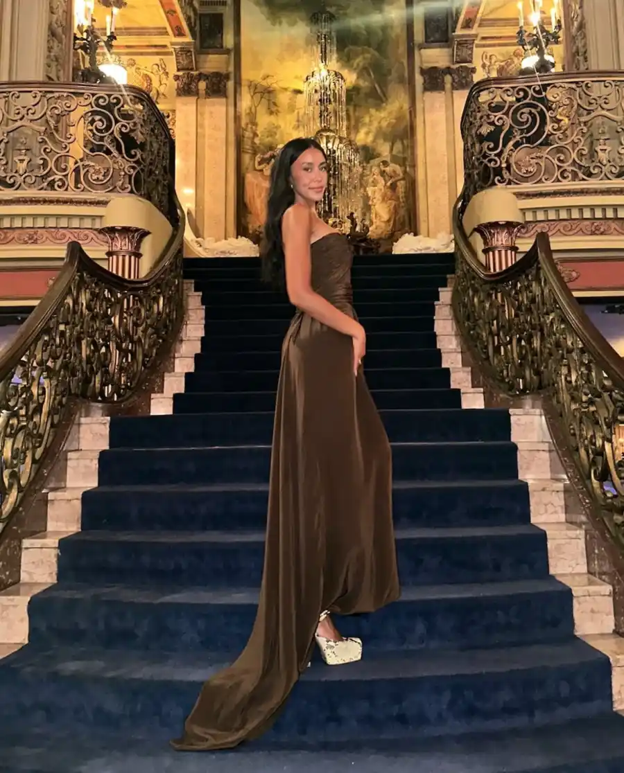 Litia Garr's Stylist on How She Sent Grant Ellis a Message With Her Fashion in The Bachelor Season Finale and More 964