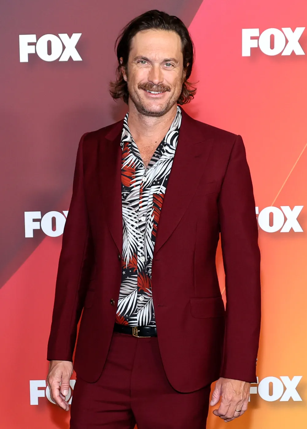 Oliver Hudson Hilariously Calls out Goldie Hawn for Not Texting From Oscars With Andrew Garfield