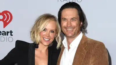 Oliver Hudson Says Sex With Wife Erinn Bartlett is Still Unbelievably Incredible After 25 Years