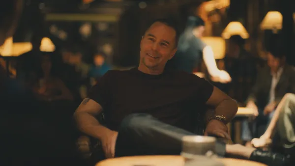 Leslie Bibb's Husband Sam Rockwell Makes Surprise 'White Lotus' Cameo