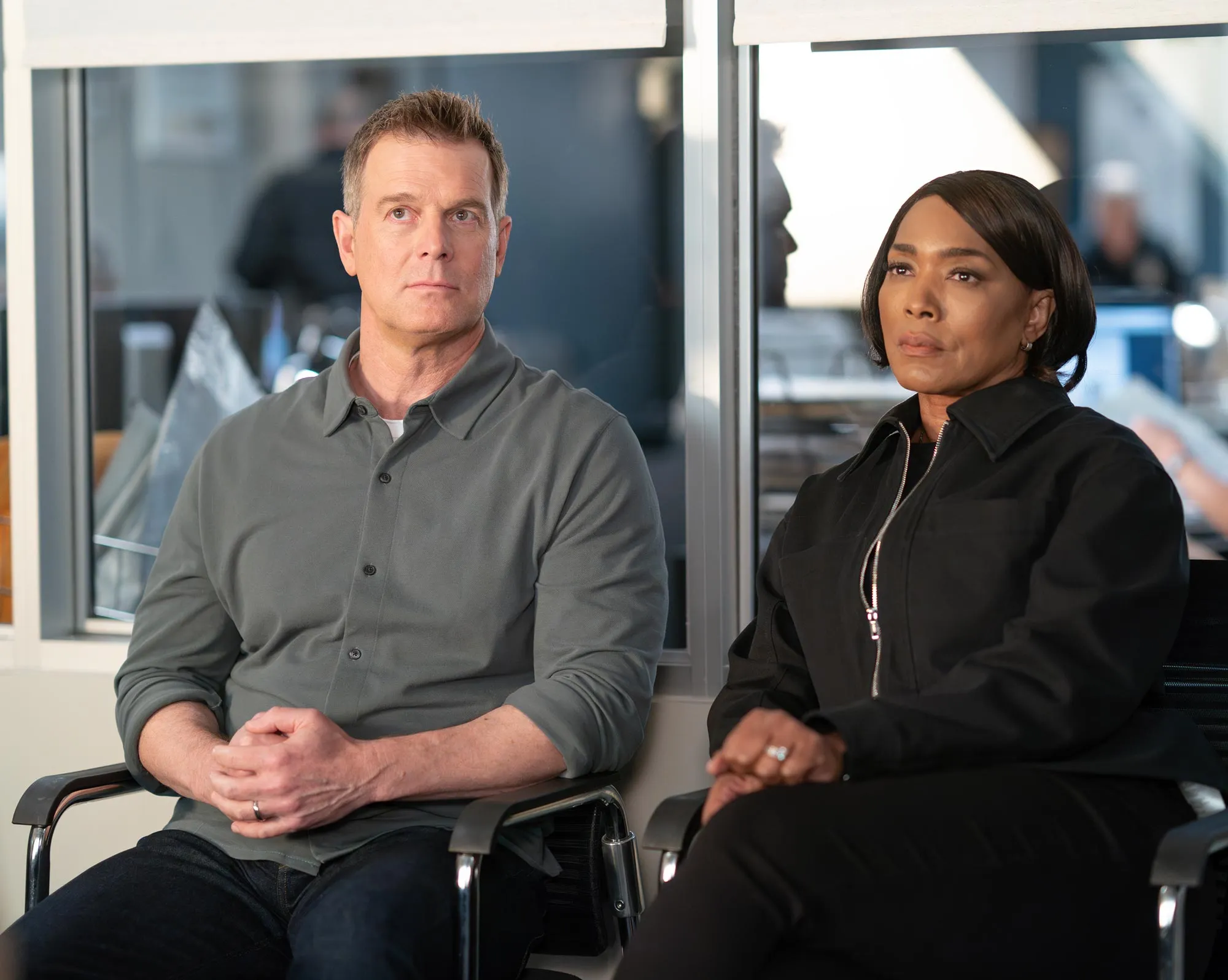 911 Costars Angela Bassett and Peter Krauses Best Quotes About Working Together