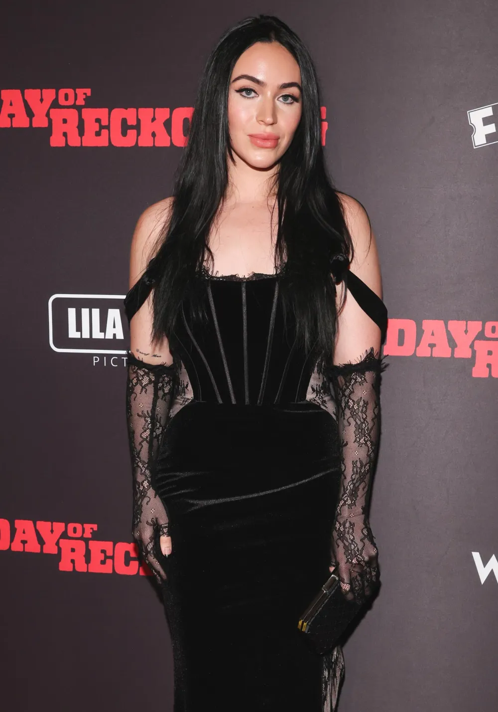 So Many Stars Were Surprised by Elizabeth Hurley and Billy Ray Cyrus New Romance Just Like Us