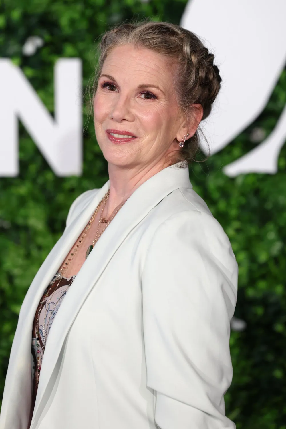 So Many Stars Were Surprised by Elizabeth Hurley and Billy Ray Cyrus New Romance Just Like Us