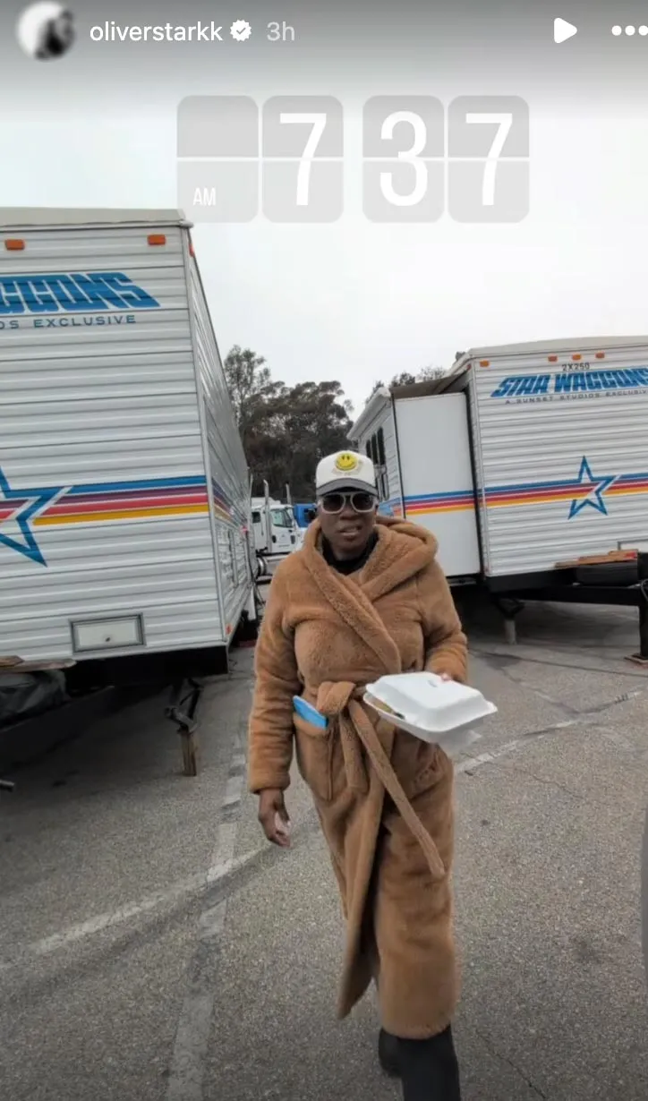 9-1-1s Oliver Stark and Aisha Hinds Share Return to Set Pics After Bobbys Shocking Death