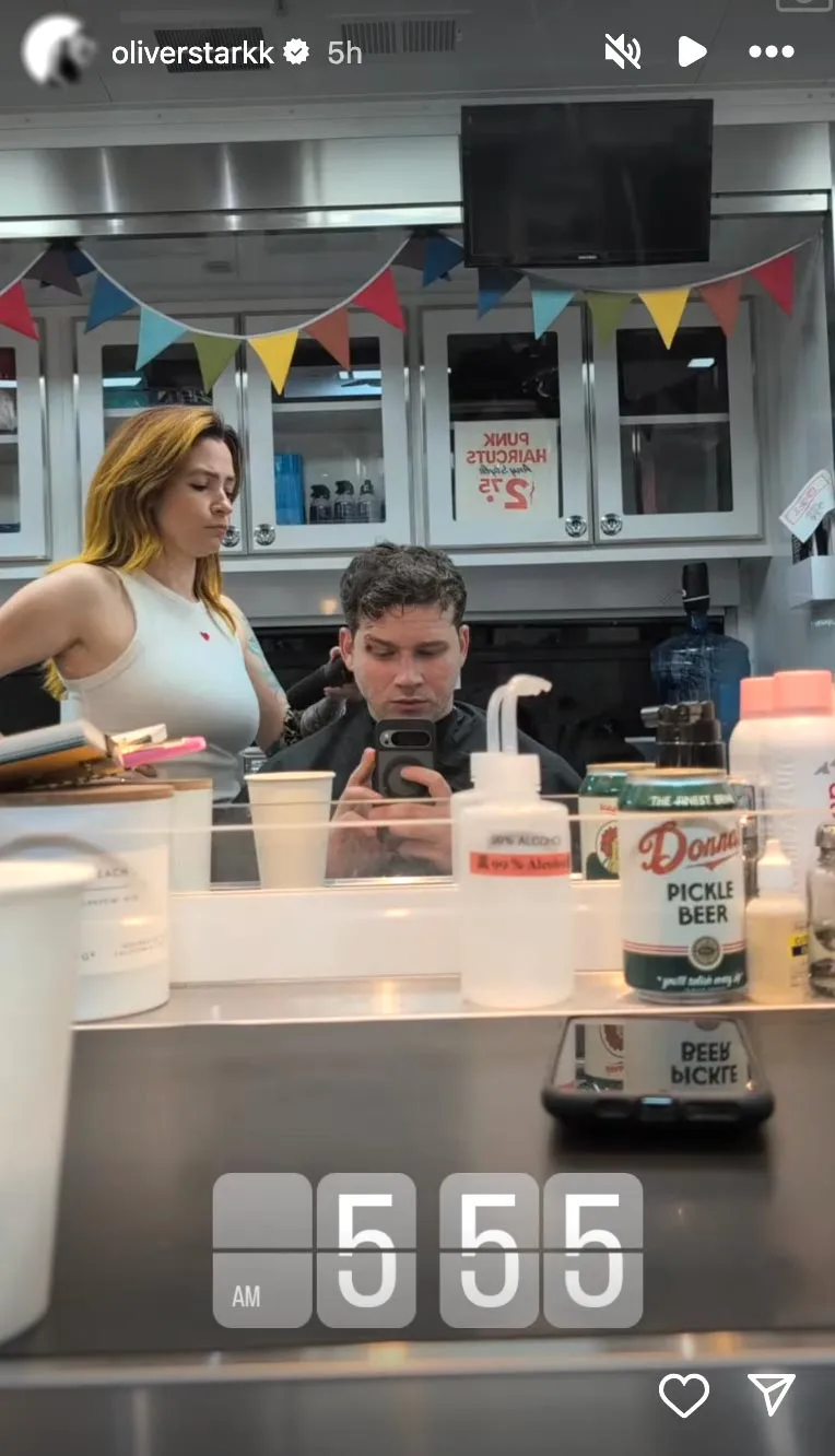 9-1-1s Oliver Stark and Aisha Hinds Share Return to Set Pics After Bobbys Shocking Death