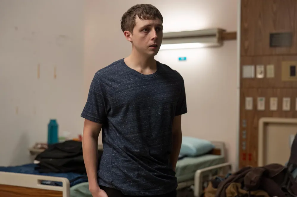 Who Is and Isnt Returning to The Pitt Season 2