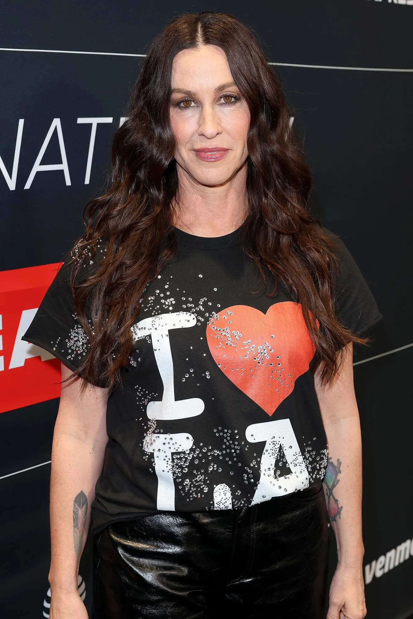 Alanis Morrissette Bio