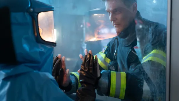 Athena Grant and Bobby Nash s 9 1 1 Romance Timeline