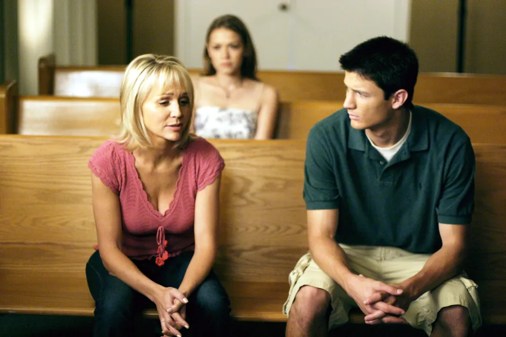 Barbara Alyn Woods Didnt Know About OTH Harassment During Show 2