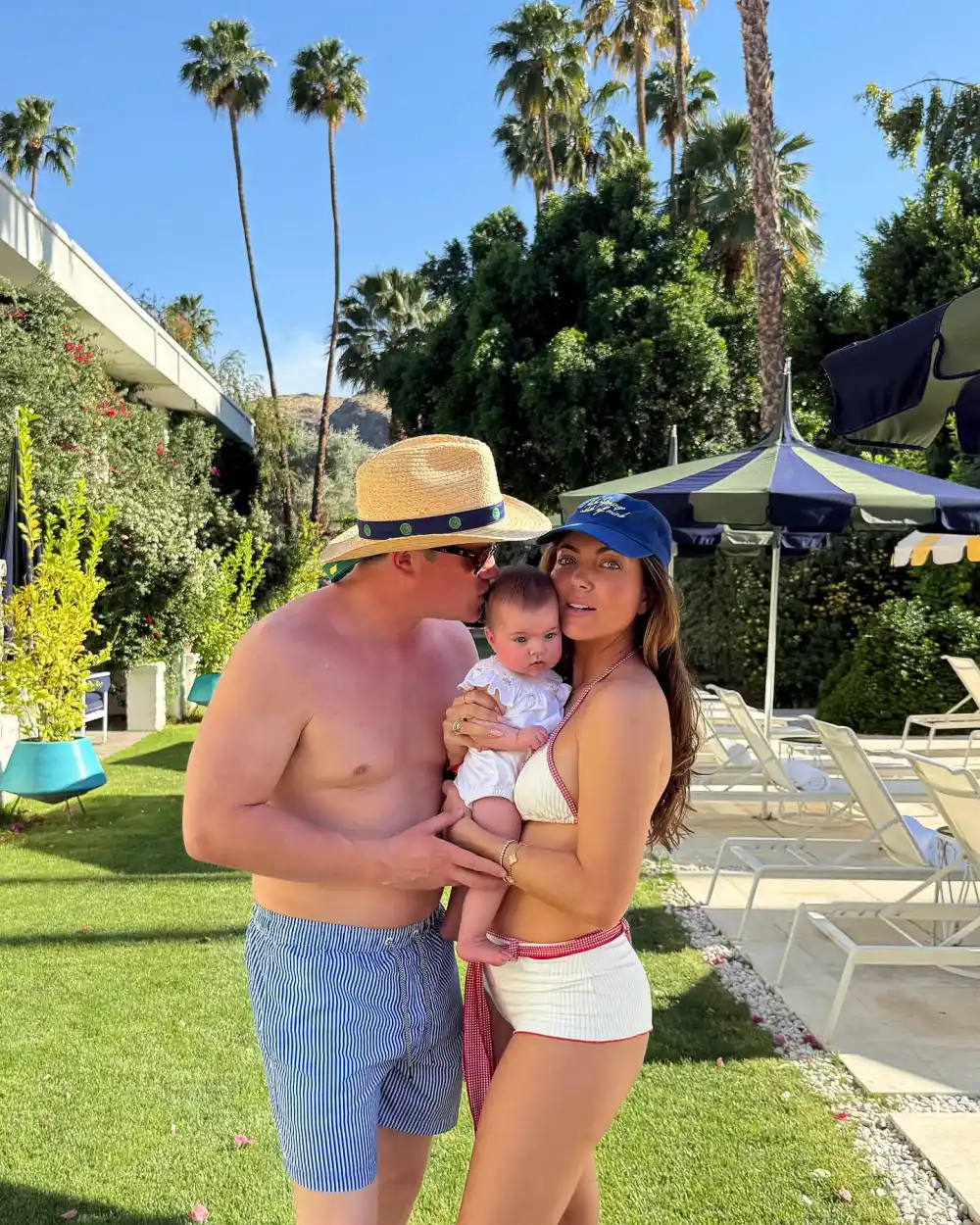 Campbell Pookie Puckett Shows off Her Postpartum Figure in Bikini 950