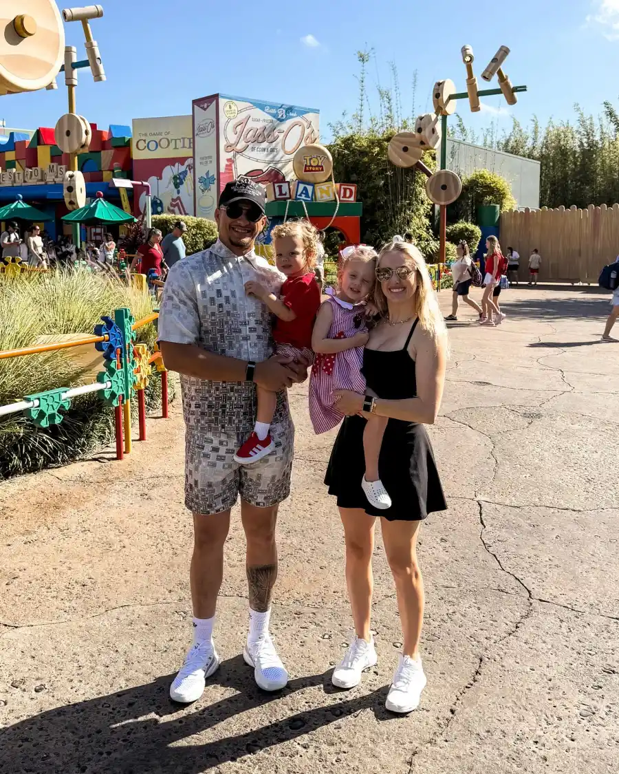 Celebs Visit Disney Theme Parks Patrick and Brittany Mahomes