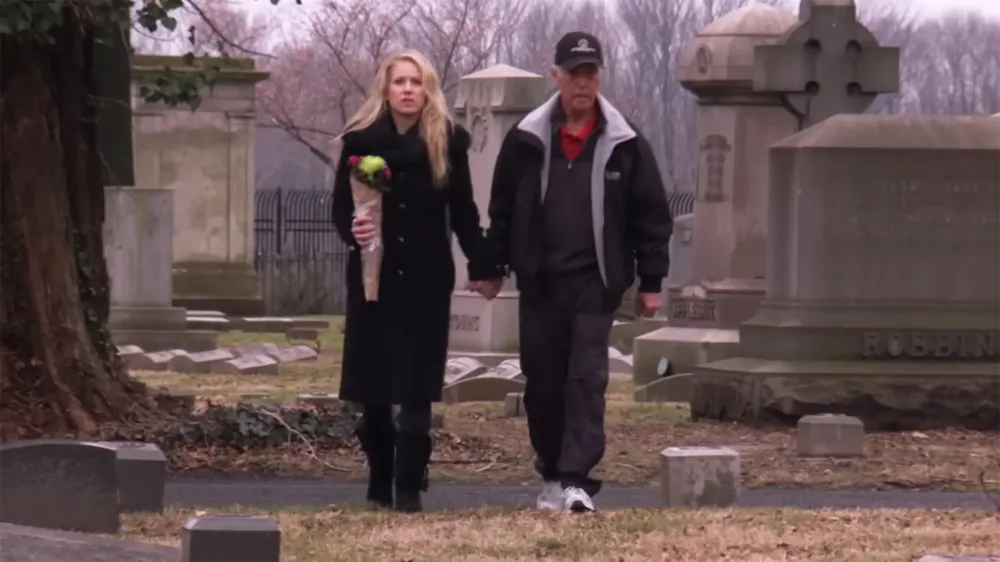 Christina Applegate Gets Emotional When Sharing That Her Dad Died