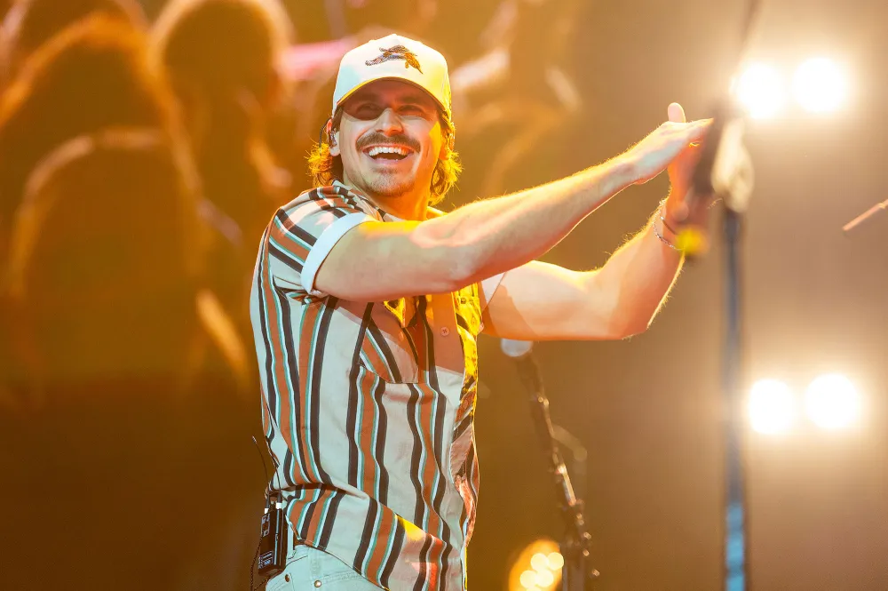 Country Star Tucker Wetmore Jokes Tourmate Thomas Rhett Is a Bad Texter