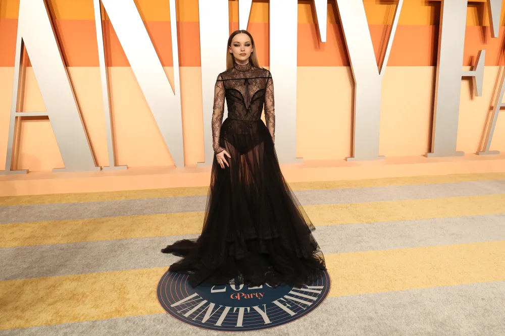 2203000917 Dax Shepard Breaks Down Into Tears Over One of Dove Cameron&rsquo;s Tattoos