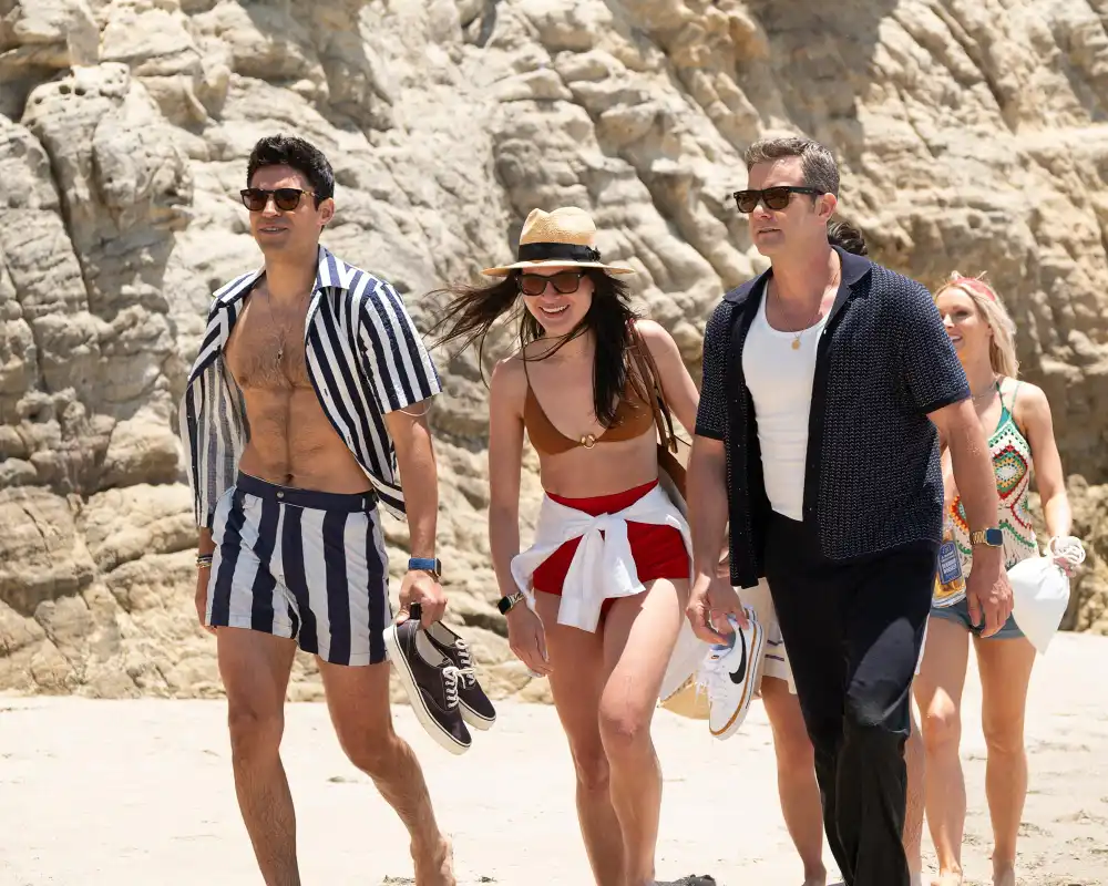 Doctor Odyssey Finally Reveals If Joshua Jackson or Sean Teale Are the Father of Phillipa Soo s Baby 387