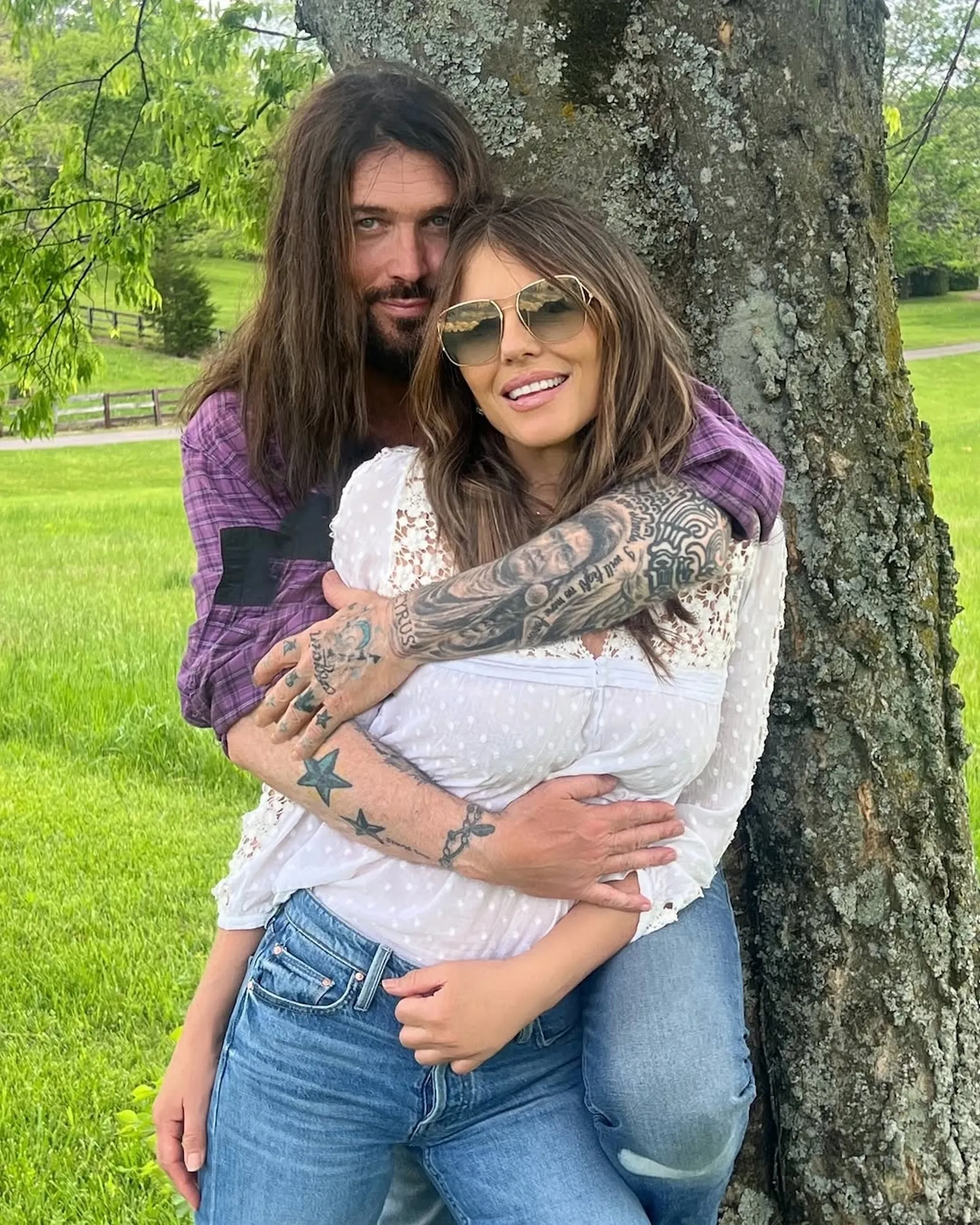 Elizabeth Hurley and Billy Ray Cyrus Cozy Up in New Pics