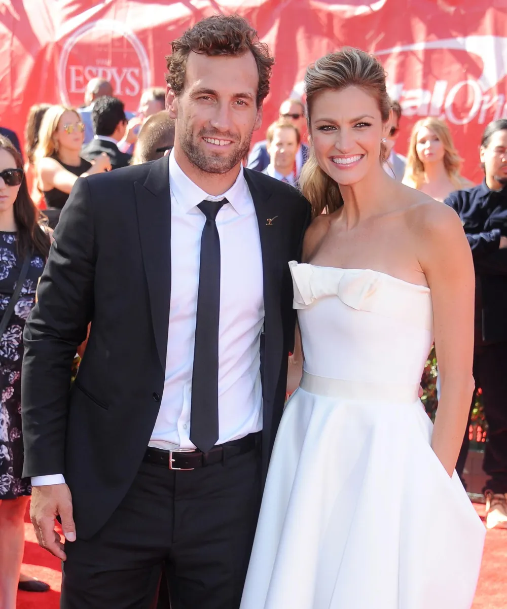 Erin Andrews and Jarett Stoll s Relationship Timeline From Meeting at 2012 World Series to Marriage 141