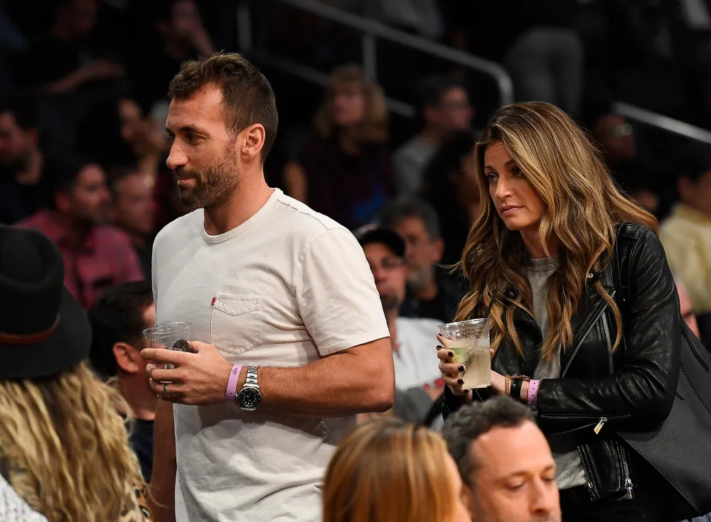 Erin Andrews and Jarett Stoll s Relationship Timeline From Meeting at 2012 World Series to Marriage 145