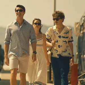 FEATURE Jason Isaacs, Parker Posey, Patrick Schwarzenegger, Sarah Catherine Hook, Sam Nivola The White Lotus