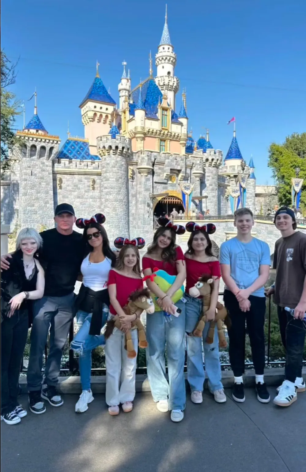 Joel McHale Says Community Movie Is Finally Happening