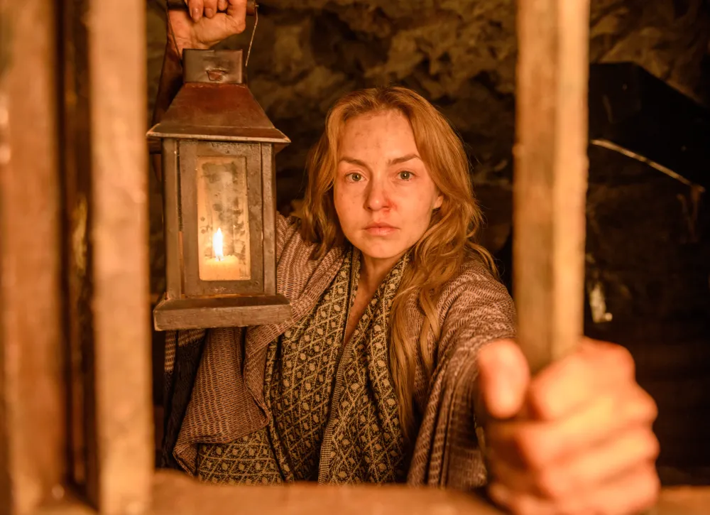 Angelique Boyer en El Exta&ntilde;o retorno de Diana Salazar