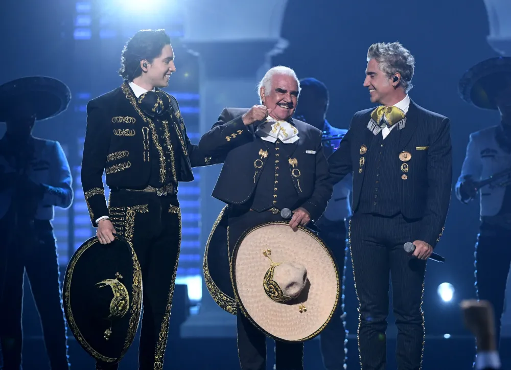 Alex Fern&aacute;ndez, Vicente Fern&aacute;ndez y Alejandro Fern&aacute;ndez