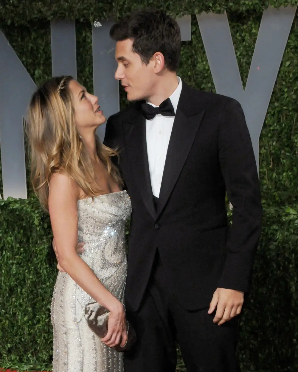 Why Jennifer Aniston and John Mayer's 'Hayride and a Half' Didn't Last: Romance Rewind