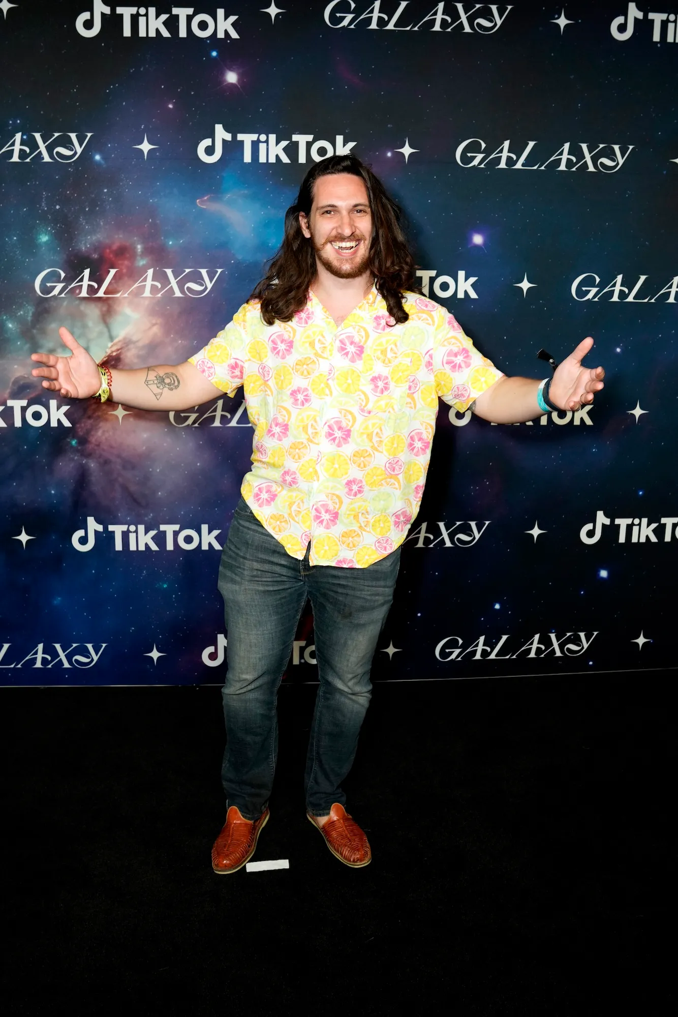 Influencer Sidney Raz