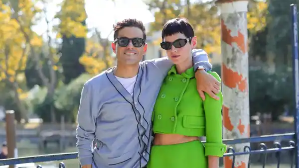 Rami Malek and Emma Corrin